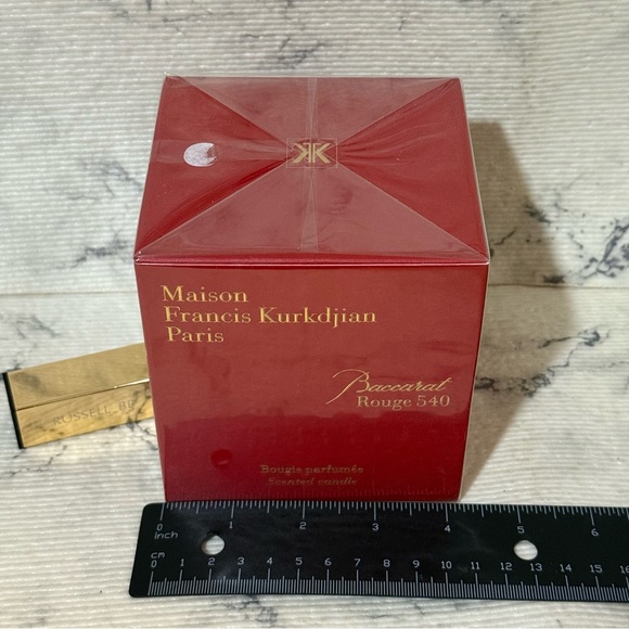 Maison Francis Kurkdjian Baccarat Rouge 540 Scented Candle (Big Size) - Picture 10 of 10